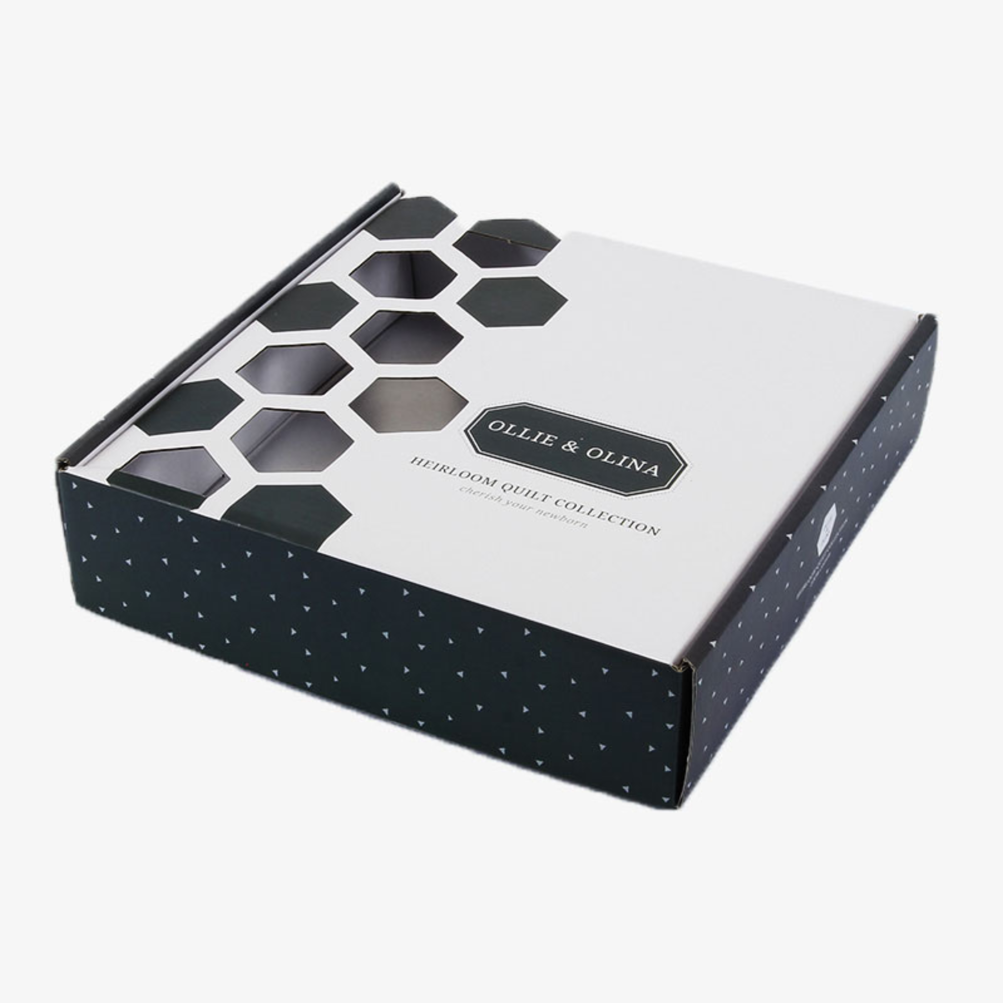 Top Features of Clothing Packaging Boxes for Your Apparel Business